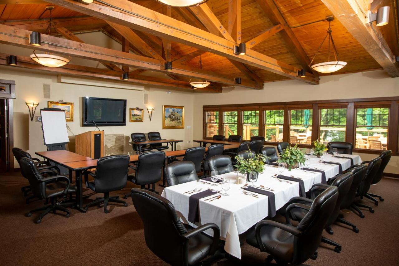 The Rockwell Lake Lodge Luther ภายนอก รูปภาพ